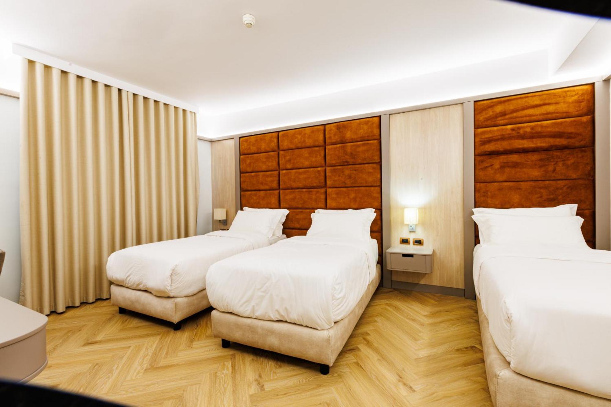 Hotel Fieri Extérieur photo